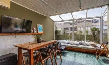 Bela cobertura com 3 quartos, incluindo 1 suíte, 2 vagas de garagem em localização privilegiada - 150m² - Auxiliadora
