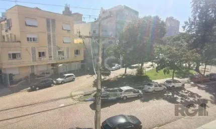Apartamento de 3 dormitórios, com vaga no bairro Farroupilha