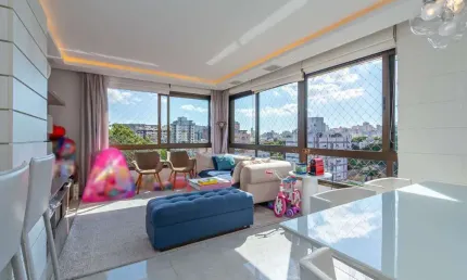 APARTAMENTODE 3 DORMITÓRIO COM SUÍTE E 2 VAGAS DE GARAGEM NO MENINO DEUS