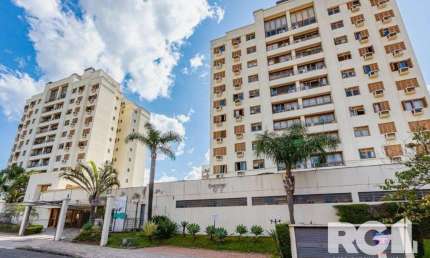 Cobertura duplex no Jardim Sabará de 3 dormitórios e 2 vagas e infra
