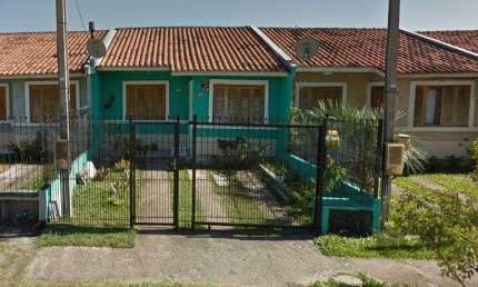 Casa com 2 quartos, churrasqueira, no bairro Hípica, Porto Alegre/RS