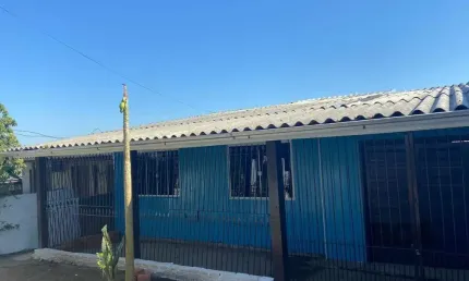Casa com 2 quartos à venda na Beco Calábria, --, Restinga, Porto Alegre