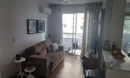 Apartamento de 3 dormitórios, sendo 1 suíte no bairro Tristeza