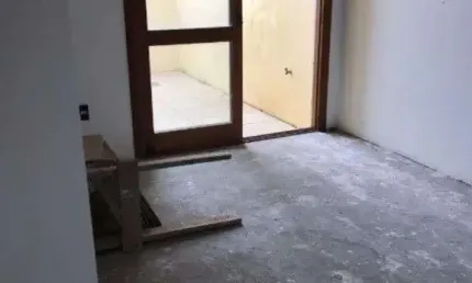 Casa para Venda - 105m², 3 dormitórios, sendo 1 suites, 2 vagas - Hípica
