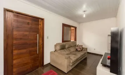 Casa para Venda - 120m², 2 dormitórios, 5 vagas - Cavalhada