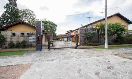 Casa em condomínio fechado com 4 quartos à venda na Avenida da Cavalhada, --, Cavalhada, Porto Alegre