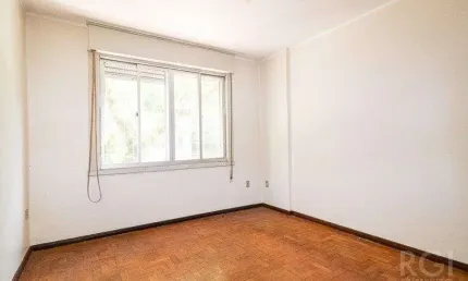 Apartamento para Venda - 79.48m², 3 dormitórios, Bom Fim