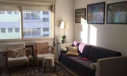 Apartamento para Venda - 83.65m²,3 quartos, sendo 1 suites, 1 vaga - Menino Deus
