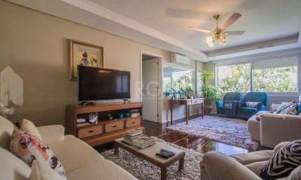 Apartamento para Venda - 124.43m², 3 dormitórios, sendo 1 suites, 2 vagas - Menino Deus