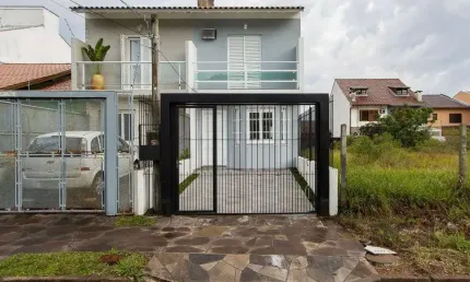 Casa com 2 quartos à venda na Rua Nestor José Nitschke, --, Guarujá, Porto Alegre