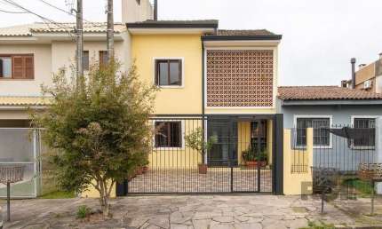 Casa com 3 quartos à venda na Rua Eva Pinto, --, Hípica, Porto Alegre