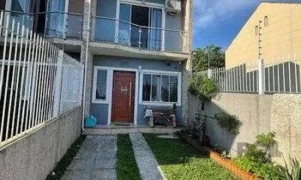 Casa com 2 quartos à venda na Rua Doutor Sady Soares, --, Guarujá, Porto Alegre