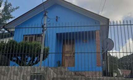 Casa para Venda - 68m², 2 dormitórios, 1 vaga - Belém Novo, Porto Alegre