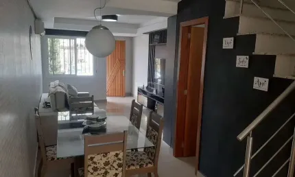 Casa com 2 quartos, 2 suítes, varanda, 1 vaga de garagem, no bairro Aberta dos Morros, Porto Alegre/RS