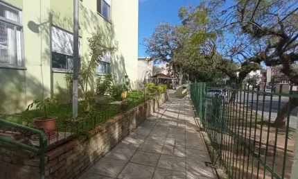 Apartamento de 1 dormitório com vaga no bairro Vila Nova