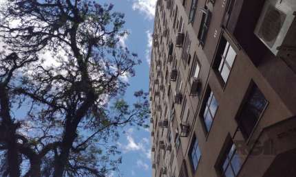 Ótimo apartamento 01 dormitórios com 53,50 m² - com churRasqueira no CENTRO HISTÓRICO