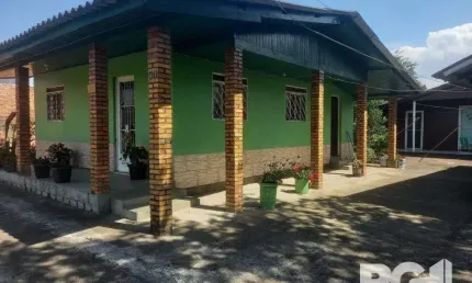 Casa com 2 quartos à venda na Rua F, --, Extrema, Porto Alegre
