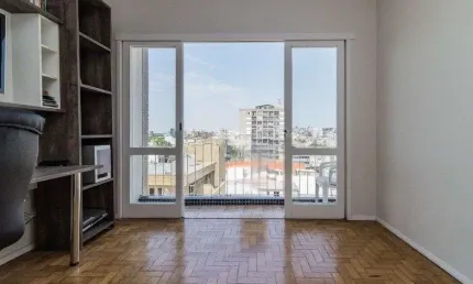 Apartamento com 3 quartos à venda na Avenida Presidente Franklin Roosevelt, --, Navegantes, Porto Alegre