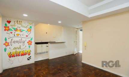 Apartamento com 2 quartos à venda na Avenida Cristóvão Colombo, --, Auxiliadora, Porto Alegre