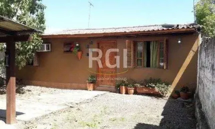 Casa para Venda - 120m², 3 dormitórios, sendo 1 suites, 2 vagas - Hípica