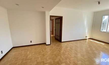 APARTAMENTO 3 DORMITÓRIOS WC AUXILIAR. CÓD. RP389992