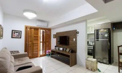 Casa em condomínio fechado com 3 quartos à venda na Rua São Sebastião do Cai, --, Camaquã, Porto Alegre