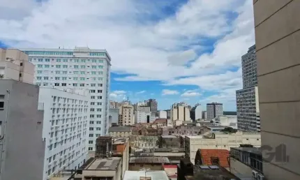 Apartamento com 3 quartos à venda na Rua Coronel Vicente, --, Centro Histórico, Porto Alegre