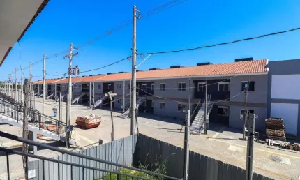 Casa de Condomínio na Planta, 2 Quartos e Vagas de Garagem