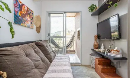 Apartamento 2 dormitorios vaga e infra no Teresópolis
