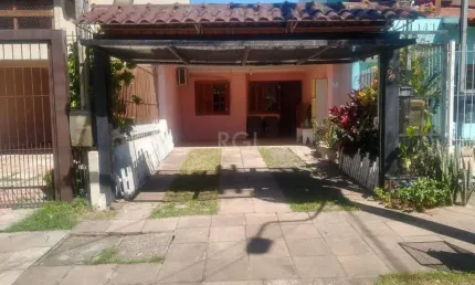 Casa, 2 dormitórios, 2 banheiros, 2 vagas de garagem, no bairro aberta dos morros, porto alegre/rs