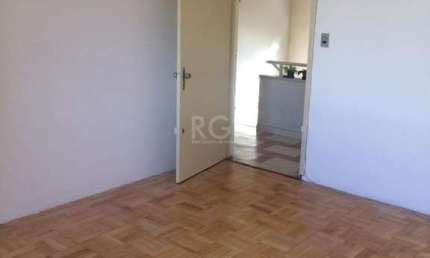 Apartamento para Venda - 70.57m², 2 dormitórios, Auxiliadora
