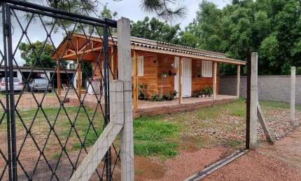 CASA com 2 dormitórios no bairro Chapéu do Sol Porto Alegre RS