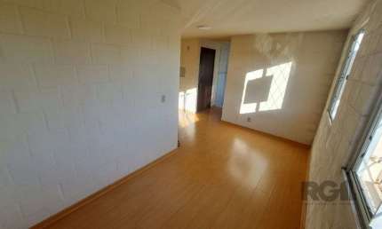 Apartamento semimobiliado de 2 dormitórios no bairro Vila Nova