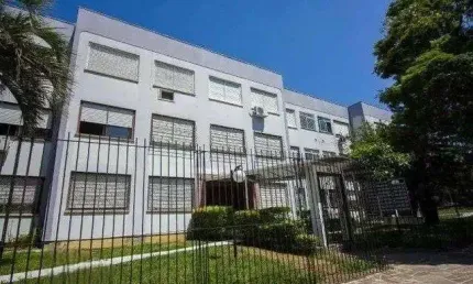 ÓTIMO APARTAMENTO COM UM DORMITÓRIO, BAIRRO MORRO SANTANA