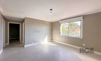 Vende-se apartaento 2 quartos com suíte e vaga coberta em região privilegiada - 72m² - Mont&amp;#39;Serrat