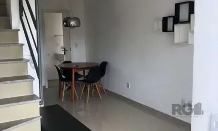 Casa em condomínio fechado com 2 quartos à venda na Rua Cangussu, --, Nonoai, Porto Alegre