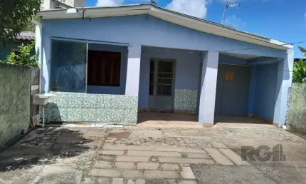 casa 2 dormitórios com vaga de gararem no bairro Restinga Porto Alegre RS