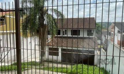 Casa com 3 quartos à venda na Rua Lloyd de Andrade Polidoro, --, Ipanema, Porto Alegre