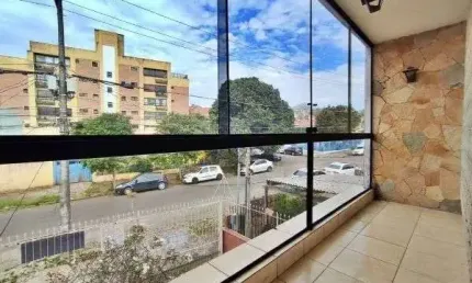 Casa com 3 quartos à venda na Rua Ângelo Barcelos, --, Vila João Pessoa, Porto Alegre