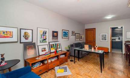 Apartamento 3 dorms à venda Rua Felipe Camarão, Rio Branco - Porto Alegre