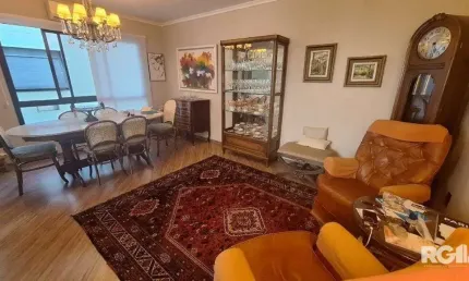 Cobertura no bairro Jardim Botânico, em Porto Alegre, RS