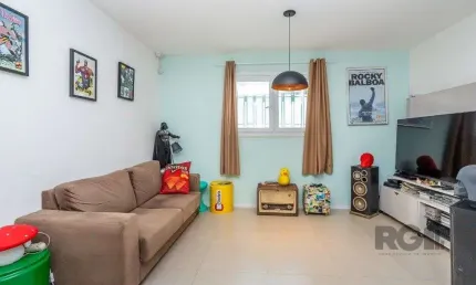 Casa com 3 quartos à venda na Rua João Alfredo Mello, --, Jardim Itu Sabará, Porto Alegre
