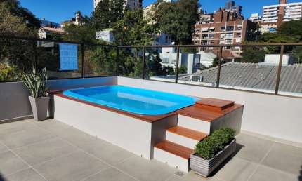 Vende-se cobertura com 2 quartos(2 suítes), piscina, 2 vagas e 235 m² – Mont`Serrat