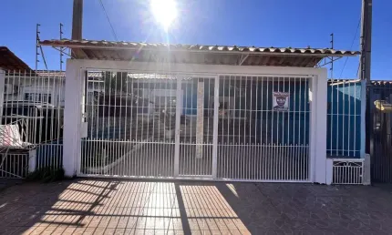 Casa com 3 quartos à venda na Rua José Celestino da Silva, --, Hípica, Porto Alegre