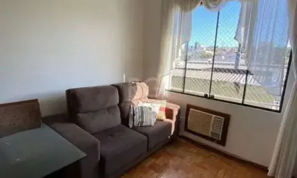 Apartamento de 2 dormitórios e dependência no Jardim Botânico