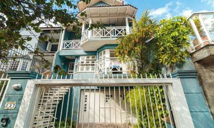 Casa com 4 quartos à venda na Rua João Berutti, --, Chácara das Pedras, Porto Alegre