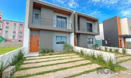Casa em porto alegre, no bairro hípica, com 3 dormitório(s), e 3 banheiros, à venda.