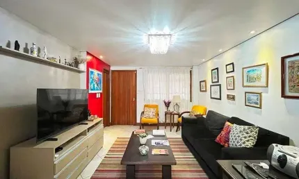 Casa com 3 quartos à venda na Rua Leblon, --, Ipanema, Porto Alegre