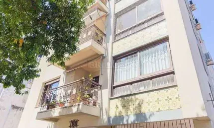 Oportunidade!!! apto 3 dorm com suíte em localização nobre na dom pedro ii