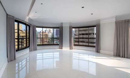 Apartamento com 4 quartos à venda na Rua Comendador Rheingantz, --, Bela Vista, Porto Alegre